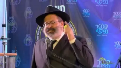 הרב דזשעיקאבסאן לכבוד די יארצייט פון הרה"ק מסאטמאר זי"ע 