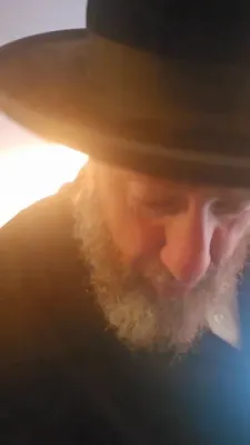 לעצטע טאג פון עזרא פרידלענדער אין אייראפע 