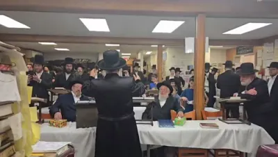 סוף זומער אין ניקלשבורג 