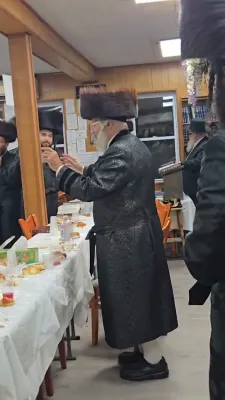 סוף זומער אין ניקלשבורג 