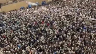 50,000 מענטשן ביים ערשטן סליחות ביים כותל המערבי