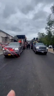 פרישע הערליכע ווידיאוס פון הכנסת ס"ת אין נייע סקווירא שטעטל אין סוואן לעיק