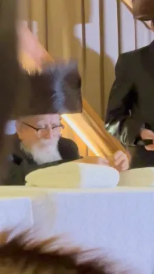 מעמד עמוד הקודש בראשות כ"ק אדמו"ר מסקווירא שליט"א 