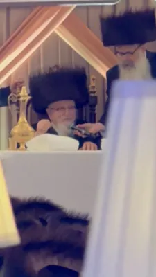 מעמד עמוד הקודש בראשות כ"ק אדמו"ר מסקווירא שליט"א 