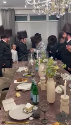 כ"ק אדמו"ר מסאטמאר שליט"א ביי א שבע ברכות 