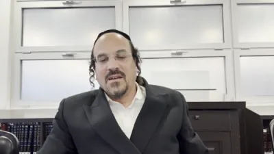 א הערליכע מעשה צו זוכה זיין צו א נס פון אליהו הנביא זכור לטוב דארף מען מסירות נפש - דורך הרב אליהו שווארץ ביים שיעור פון עמוד היומי דרשו - פסחים דף כ"ז ע"ב