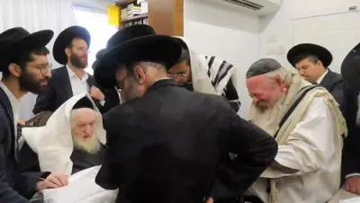 הגר"י עדס שרייט איבער די גזירת הגיוס ביי א ברית ביי כ"ק גאב"ד ירושלים שליט"א 