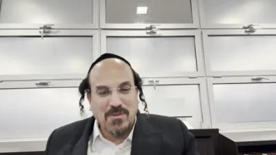 א הערליכע מעשה פון הרה"ק מסאטמאר זי"ע - ליפא הייסט משה - דורך הרב אליהו שווארץ ביים שיעור פון עמוד היומי דרשו - פסחים דף ל' ע"א