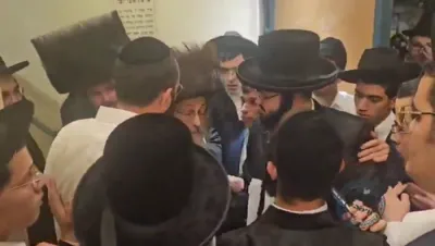 פולע אידן בעטן א ברכה פון הרה"צ רבי אלימלך בידערמאן שליט"א נאך א שיעור 