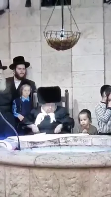 תשליך ביי כ"ק אדמו"ר מבעלזא שליט"א 
