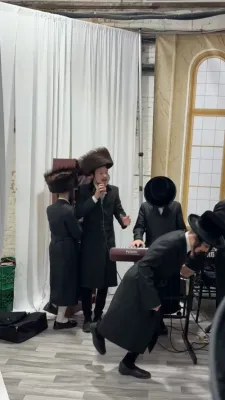 ערב און מוצאי יו"כ בחצר הקודש קרעטשניף וויליאמסבורג 