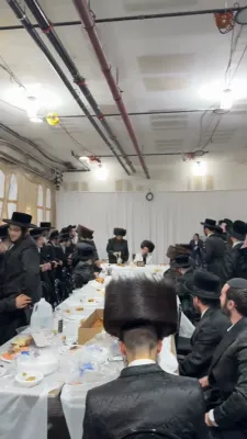 ערב און מוצאי יו"כ בחצר הקודש קרעטשניף וויליאמסבורג 