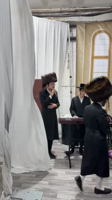 ערב און מוצאי יו"כ בחצר הקודש קרעטשניף וויליאמסבורג 