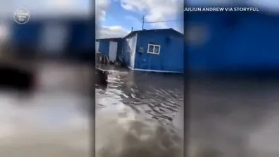 א בליק אויף די שווערע שטורעמעס אין אלאסקא 
