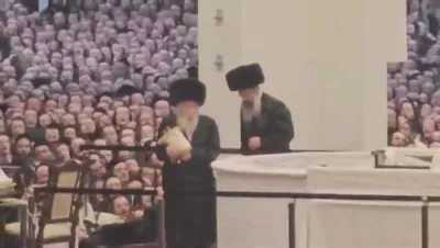 הקפות שניות בחצר הקודש גור