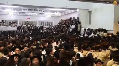 שמחת בית השואבה בחצר הקודש תולדות אהרן סוכות תשפ"ו