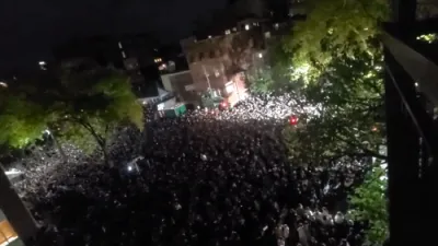פולע געלאריע: בילדער און ווידיאוס פון נעילת החג און באגלייטן מוצאי סוכות בחצר הקודש סאטמאר 