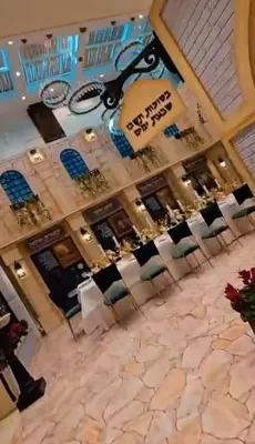 סוכה פון הנגיד ר' יואל לאנדא