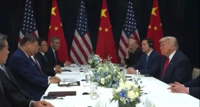 דער פרעזידענט פון טשיינע ביים באדאנקן טראמפ פאר די שלום אין מיטל מזרח