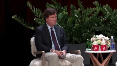 נאך א מעגען קעלי דעבאטע רעדט טאקער קארלסאן פון פרי ספיטש