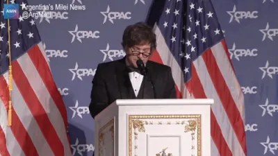 די ארגענטינא פרעזידענט ווארנט איבער די קאומניסטישע מעיאר פון ניו יארק 