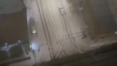 שיקאגאו ווערט באגריסט מיט די ערשטע שניי