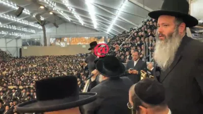 צענטראלע מעמד ירושלים של מעלה בראשות כ"ק אדמו"ר מסאטמאר שליט"א 