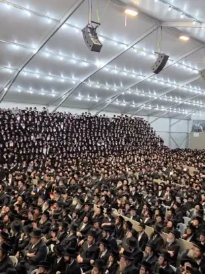 צענטראלע מעמד ירושלים של מעלה בראשות כ"ק אדמו"ר מסאטמאר שליט"א 