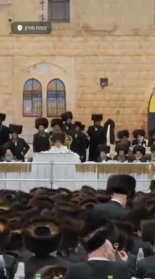 נאך בילדער און ווידיאוס פון שלש סעודות ביי כ"ק אדמו"ר מסאטמאר שליט"א אין מירון