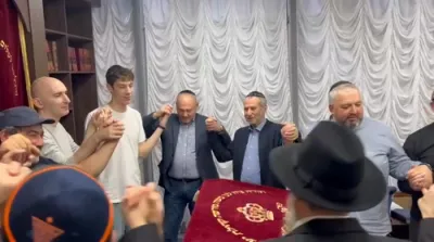 א נייע ביהמ"ד אין א רוסישע עריפארט איז באנייט געווארן 