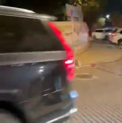 לענגערע ווידיאו פון הדלקה פון כ"ק אדמו"ר מסאטמאר שליט"א אין מירון