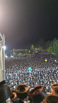 ערשטע חלק פון די גרויסארטיגע מעמד ההדלקה פון כ"ק אדמו"ר מסאטמאר שליט"א אין מירון