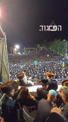 ערשטע חלק פון די גרויסארטיגע מעמד ההדלקה פון כ"ק אדמו"ר מסאטמאר שליט"א אין מירון