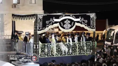 שמחת בית תולדות אברהם יצחק - קארלסבורג - פאלטישאן