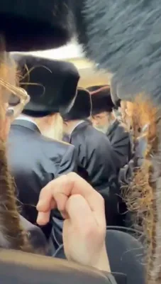 נאך ווידיאוס פון שמחת החתונה בחצר הקודש גור