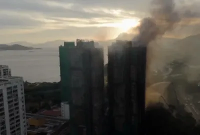 די געביידע אין האנג קאנג וואס האט אפגעפלאקערט איז נישט גוט געבויט געווארן 