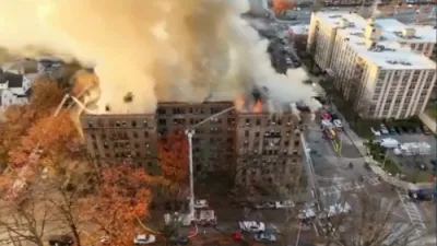 מאסיווע פייער אין מאונט ווערנאן דעפארטמענט 