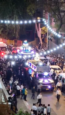 הכנסת ספר תורה לביהמ"ד החדש של כ"ק אדמו"ר מסאטמאר שליט"א בבני ברק בבנין התלמוד תורה