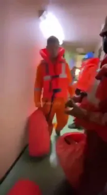 אוקראינישע כוחות האבן אטאקירט רוסישע אויל פלאט, און ס'האט אפגעשטעלט פארט אפעראציעס.