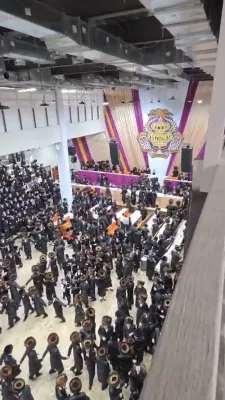 ווידיאוס פון שמחת החתונה בחצר הקודש סאטמאר 