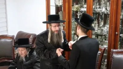 שמחת הווארט און תנאים בחצרות פשעווארסק - סקאליע - בריגל