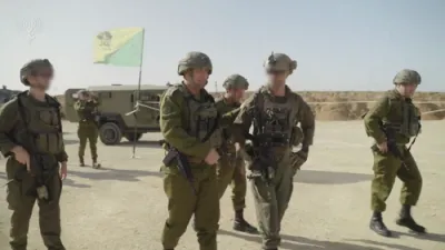 צה"ל שטעלט אוועק די געלע נייע ליניע