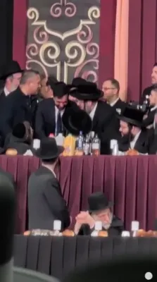 פולע ווידיאוס פון כ"א כסליו בחצר הקודש סאטמאר 