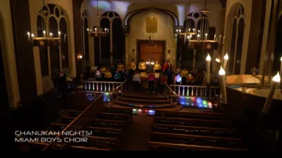 חנוכה נעכט - פרחי מיאמי