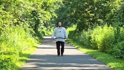 אברהם שווארץ באזוכט קאסא גראנדא 