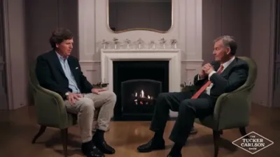 טאקער קארלסאן איבער די רעגירונג אריינמישונג אין קולטור