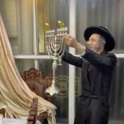 הרה"צ ר' אלימלך בידערמאן שליט"א -הכנה לנר ב' דחנוכה תשפ"ו