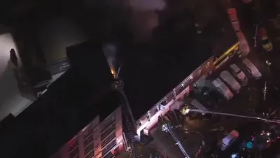 פיר זענען פארוואונדעט נאך א פייער א מצה בעקעריי