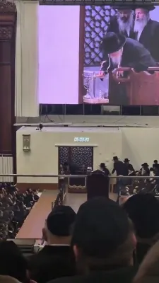 אכטע לעכטל בחצר הקודש גור