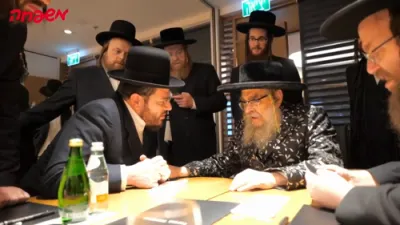 כ"ק אדמו"ר מסאטמאר שליט"א רעדט צו די איזראעלי משפחה צייטונג איבער די גזירת הגיוס